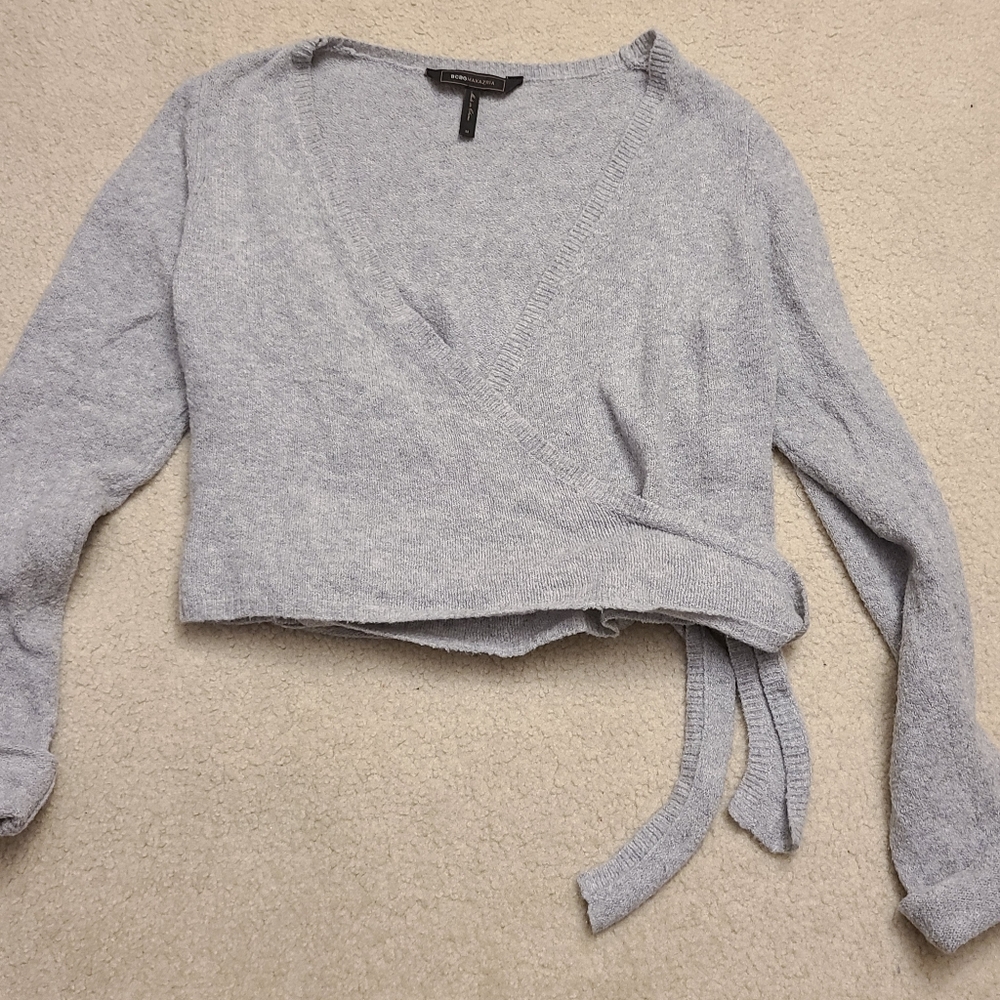 BCBGMaxazria sexy wrap crop top